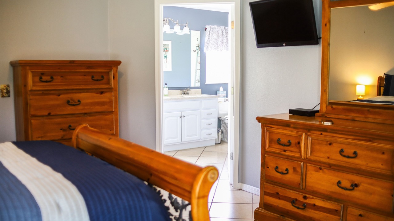 Photo of Bedroom in Ridgewood Lakes