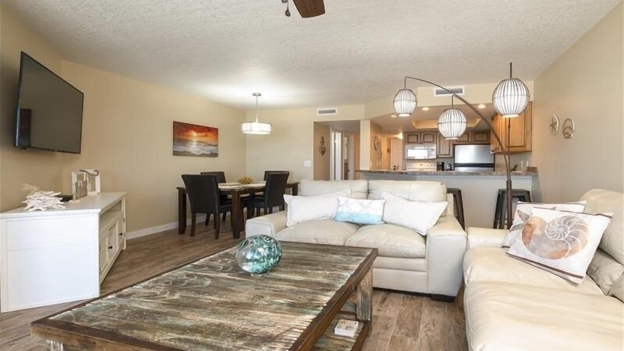 Photo of Livingroom in Ponce Inlet
