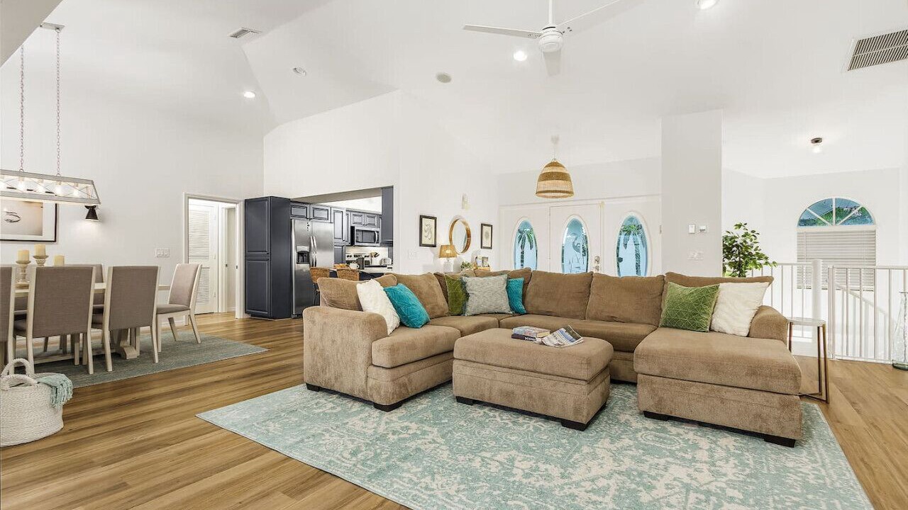 Photo of Bedroom in Bokeelia