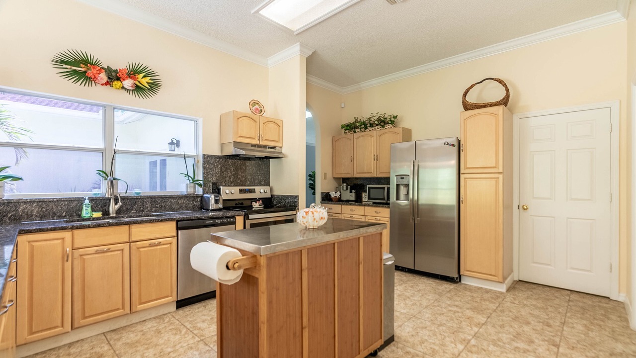 Photo of Kitchen in Lake Magdalene