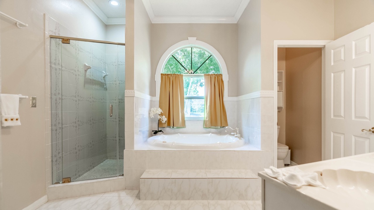 Photo of Bathroom in Lake Magdalene