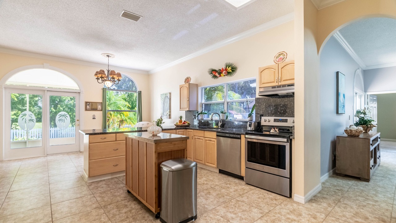 Photo of Kitchen in Lake Magdalene