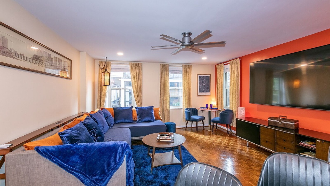 Photo of Livingroom in Downtown Atlanta