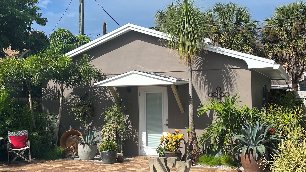 Photo of Outdoor in Parrot Cove