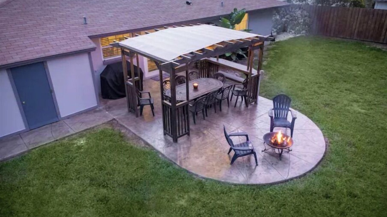 Photo of Outdoor in Brandon