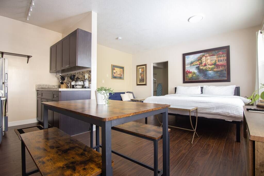 Photo of Bedroom in Little Haiti