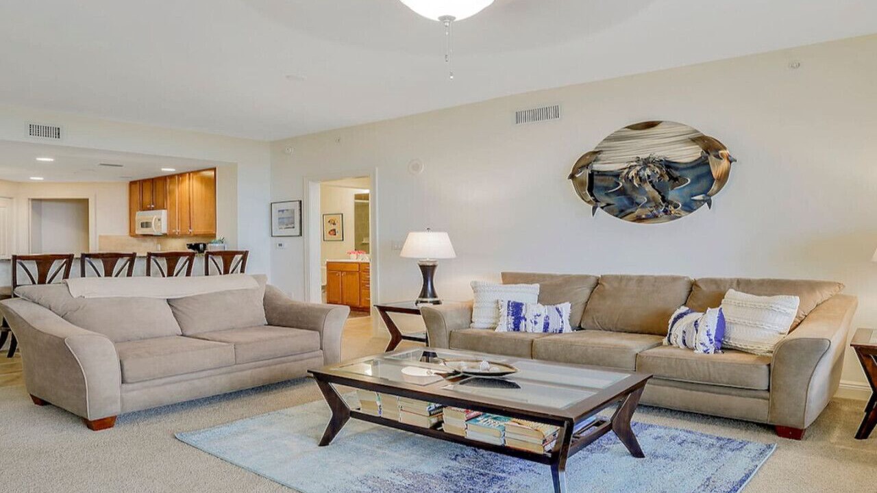 Photo of Livingroom in Cape Harbour