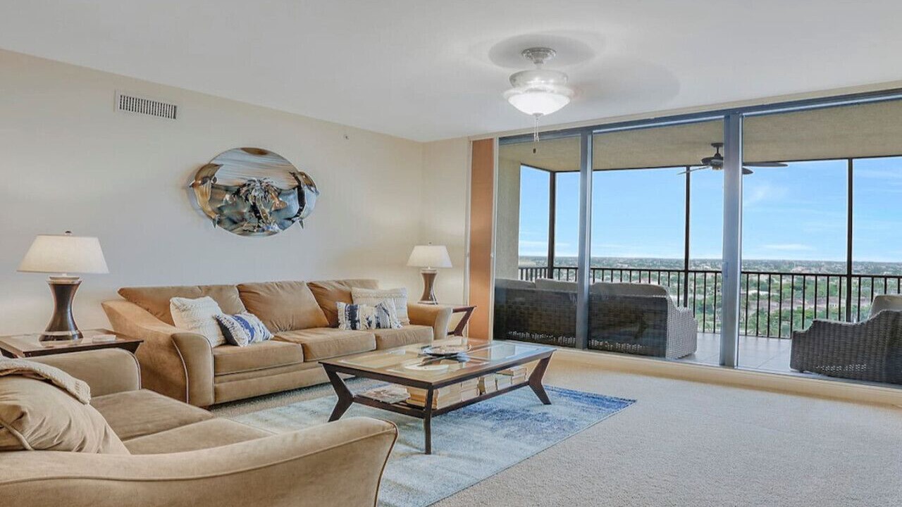 Photo of Livingroom in Cape Harbour