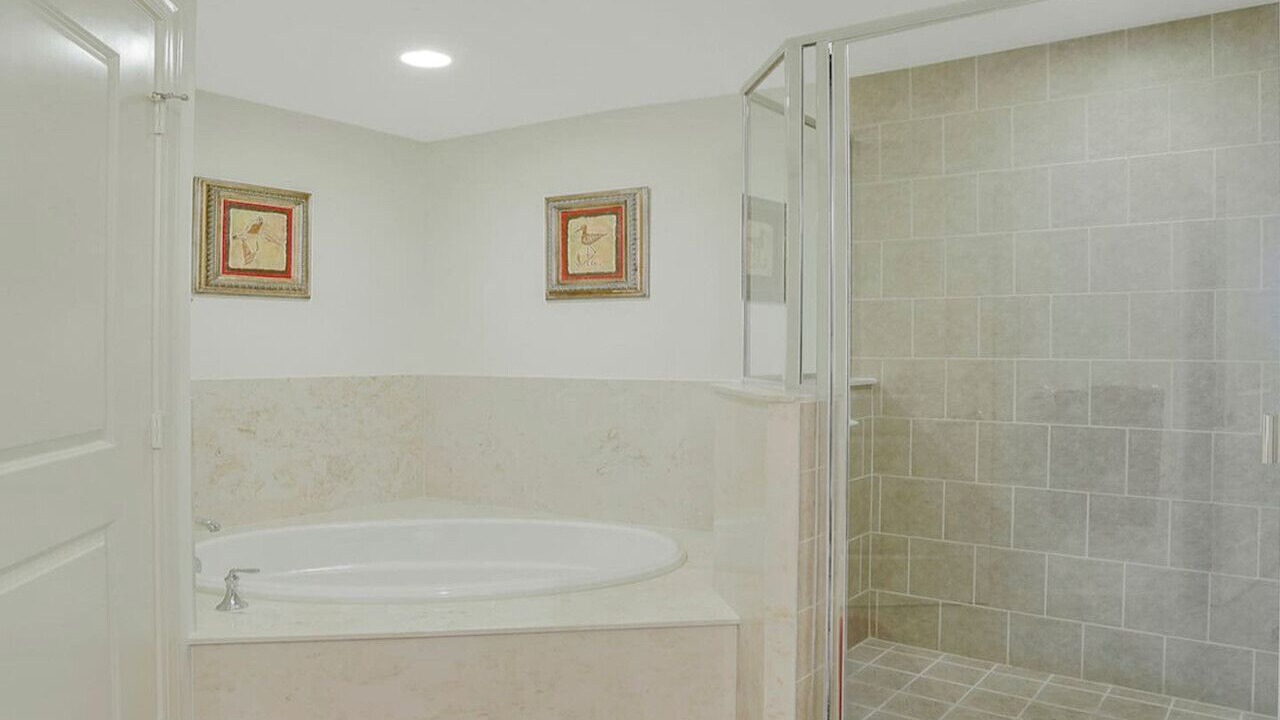 Photo of Bathroom in Cape Harbour