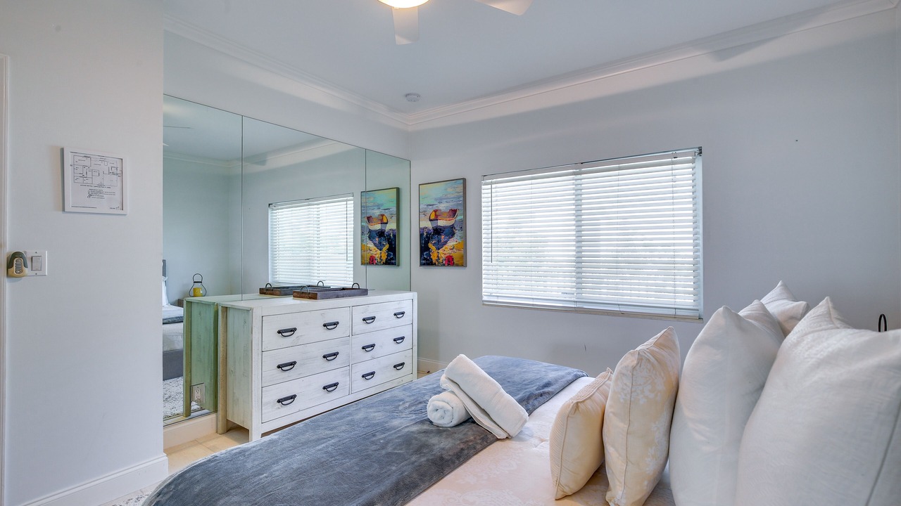 Photo of Bedroom in Lighthouse Point