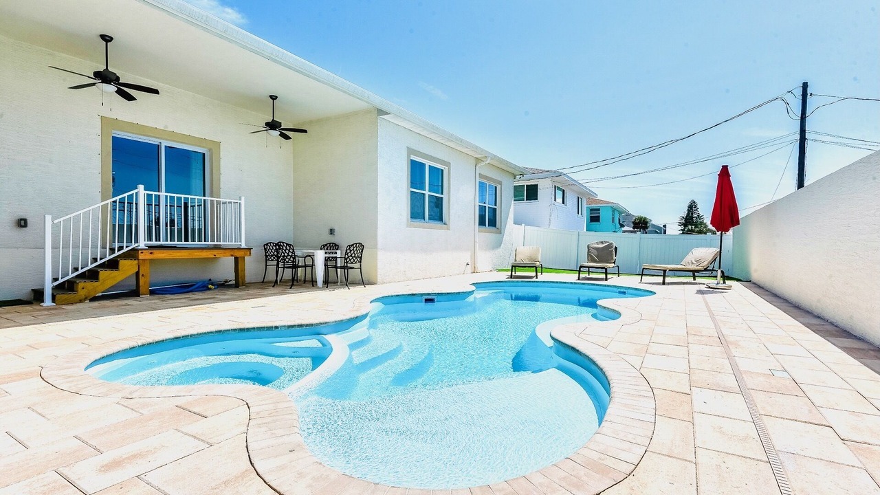 Photo of Outdoor in Ocean View Halifax Estates