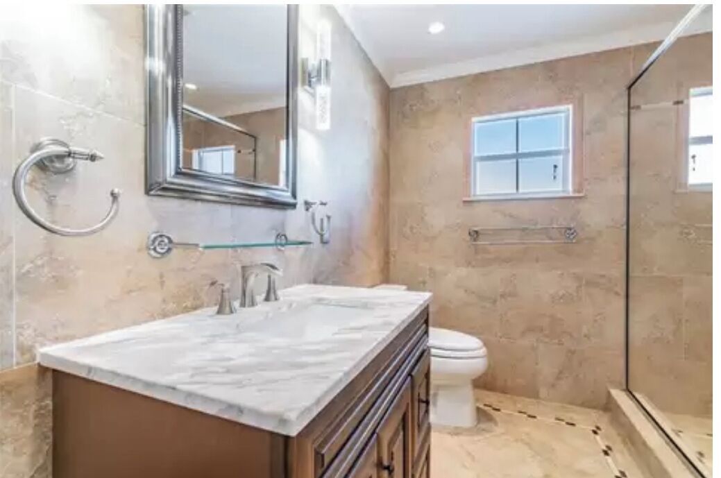 Photo of Bathroom in Flor-a-mar