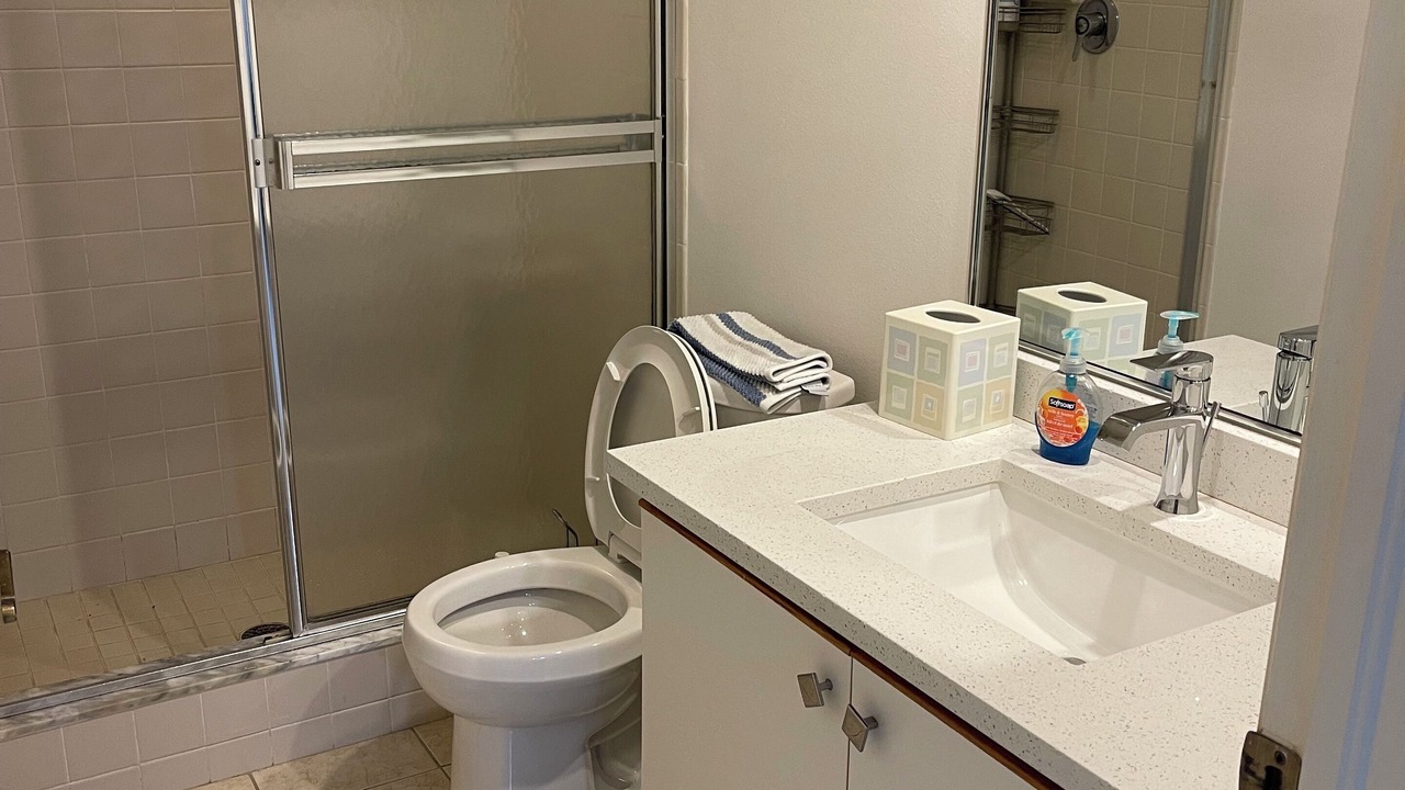 Photo of Bathroom in Lely Golf Estates