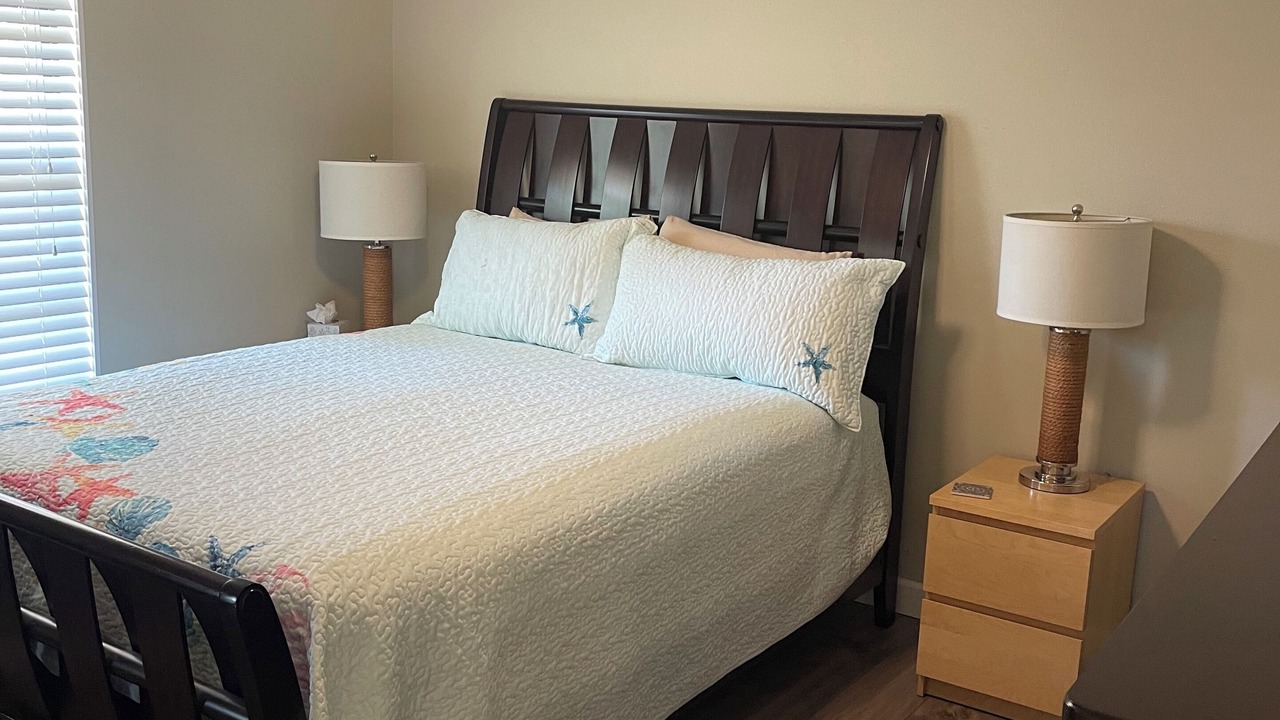 Photo of Bedroom in Lely Golf Estates