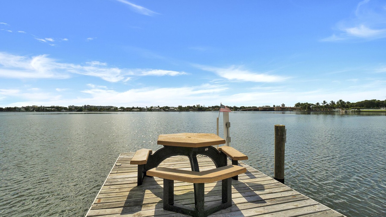 Photo of Outdoor in Lantana