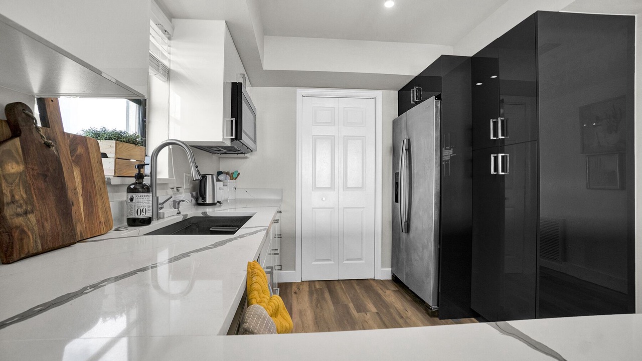Photo of Kitchen in Lantana