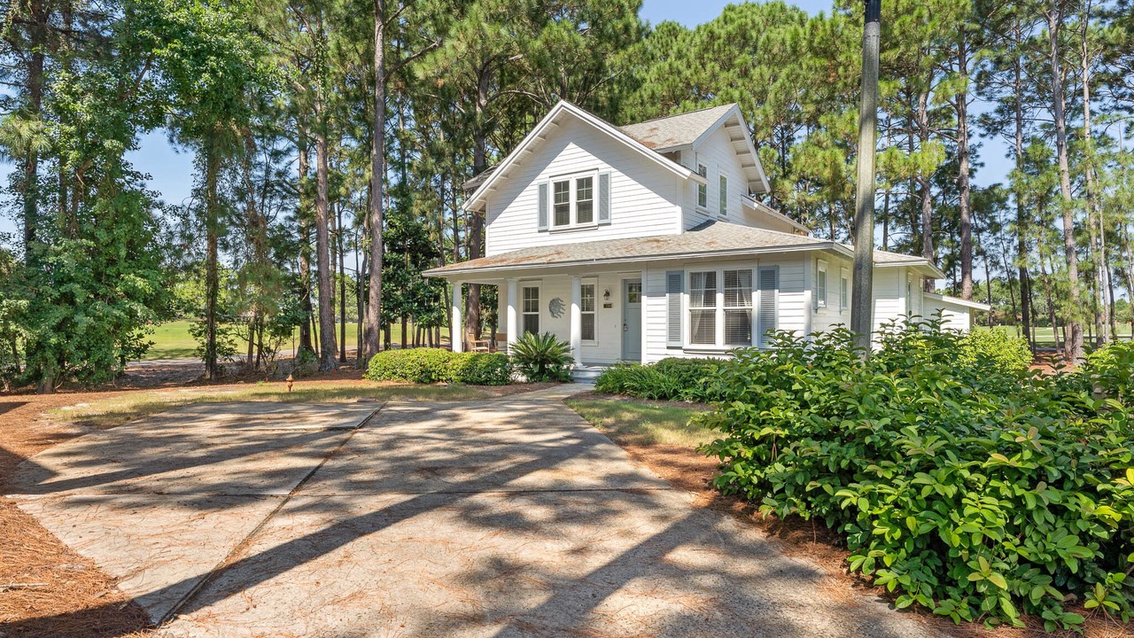 Photo of Others in Laurel Grove