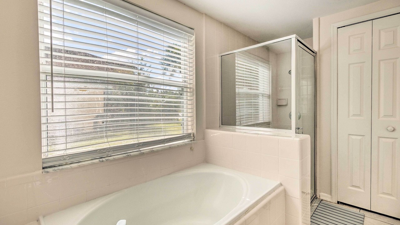Photo of Bathroom in Lindfields