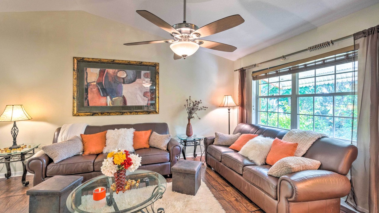 Photo of Livingroom in Warm Mineral Springs
