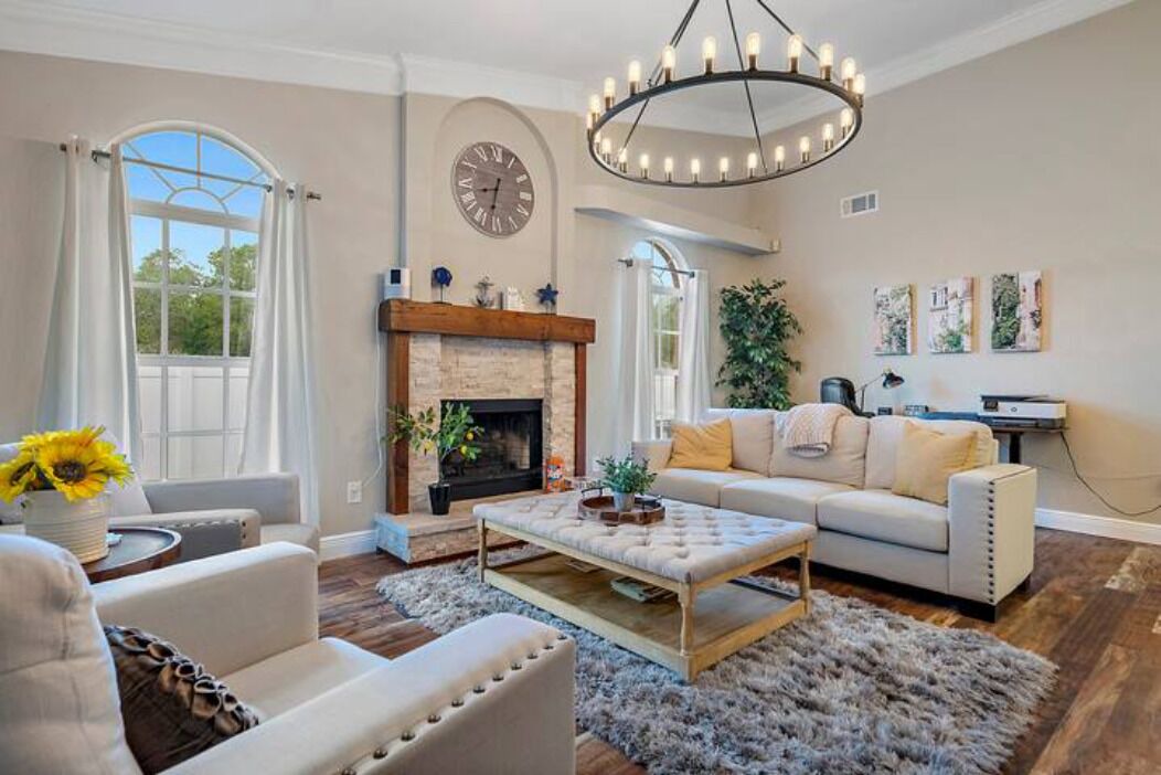 Photo of Livingroom in Highpoint