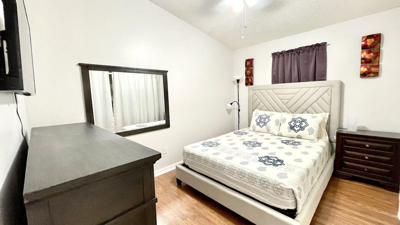 Photo of Bedroom in The Villages