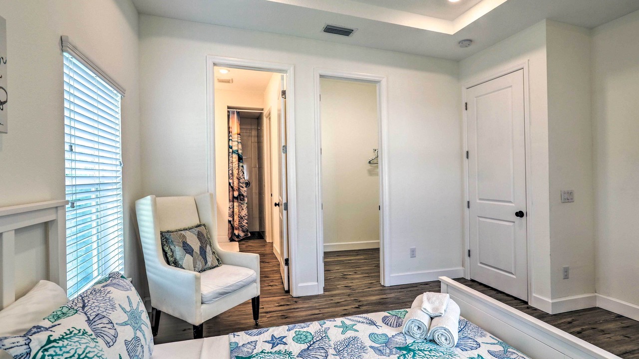 Photo of Bedroom in Port Tampa City