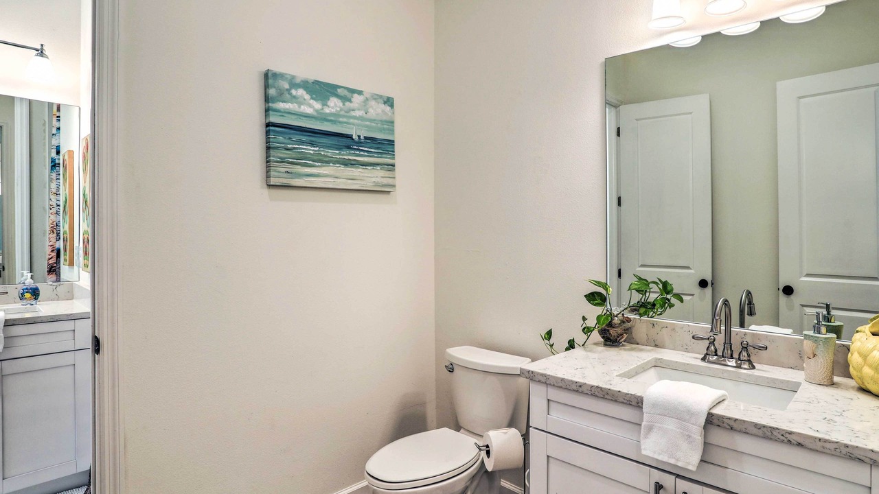 Photo of Bathroom in Port Tampa City