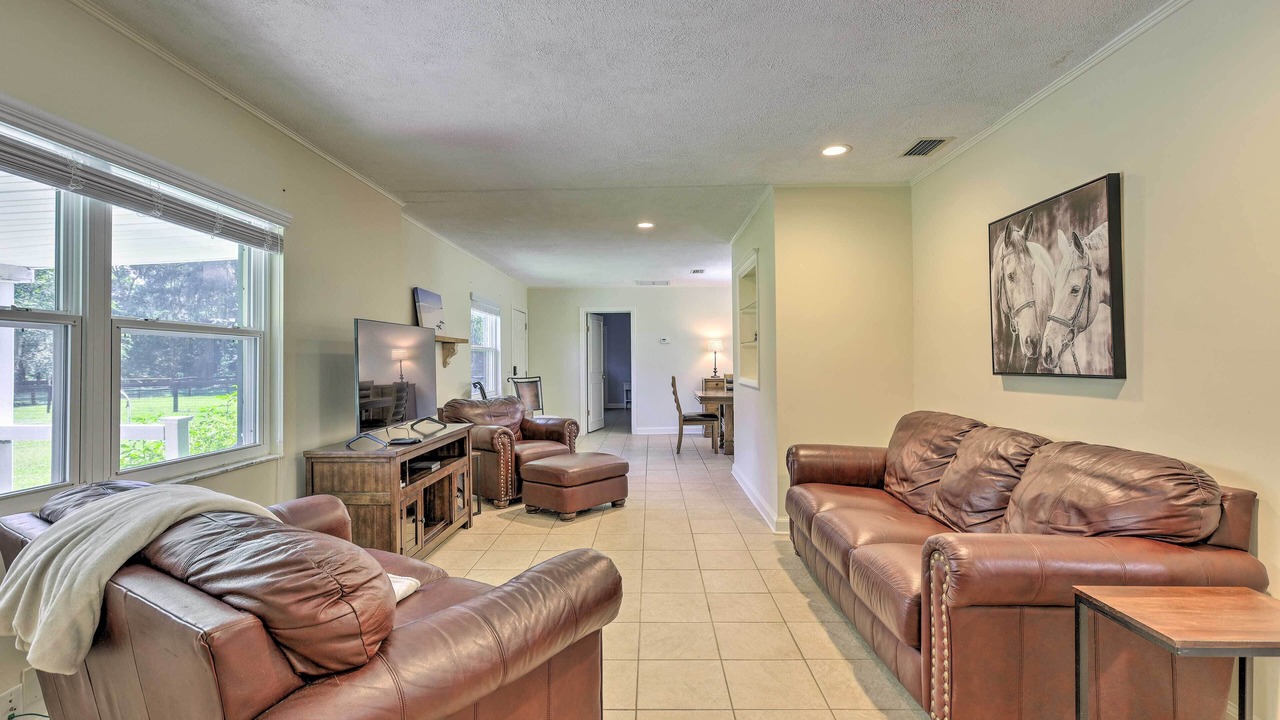 Photo of Livingroom in Fellowship