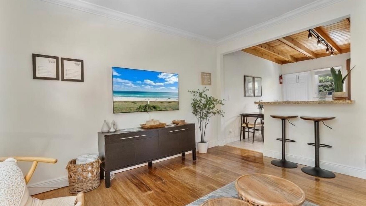 Photo of Livingroom in Victoria Park