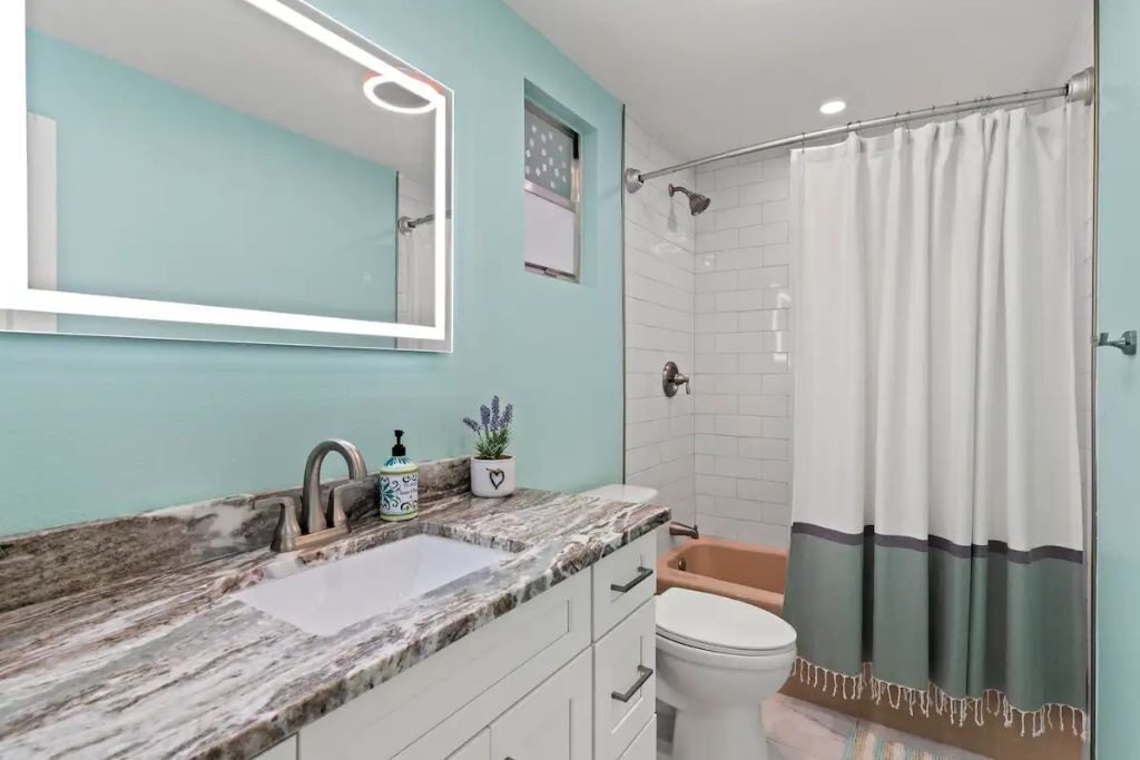 Photo of Bathroom in Florida Ridge