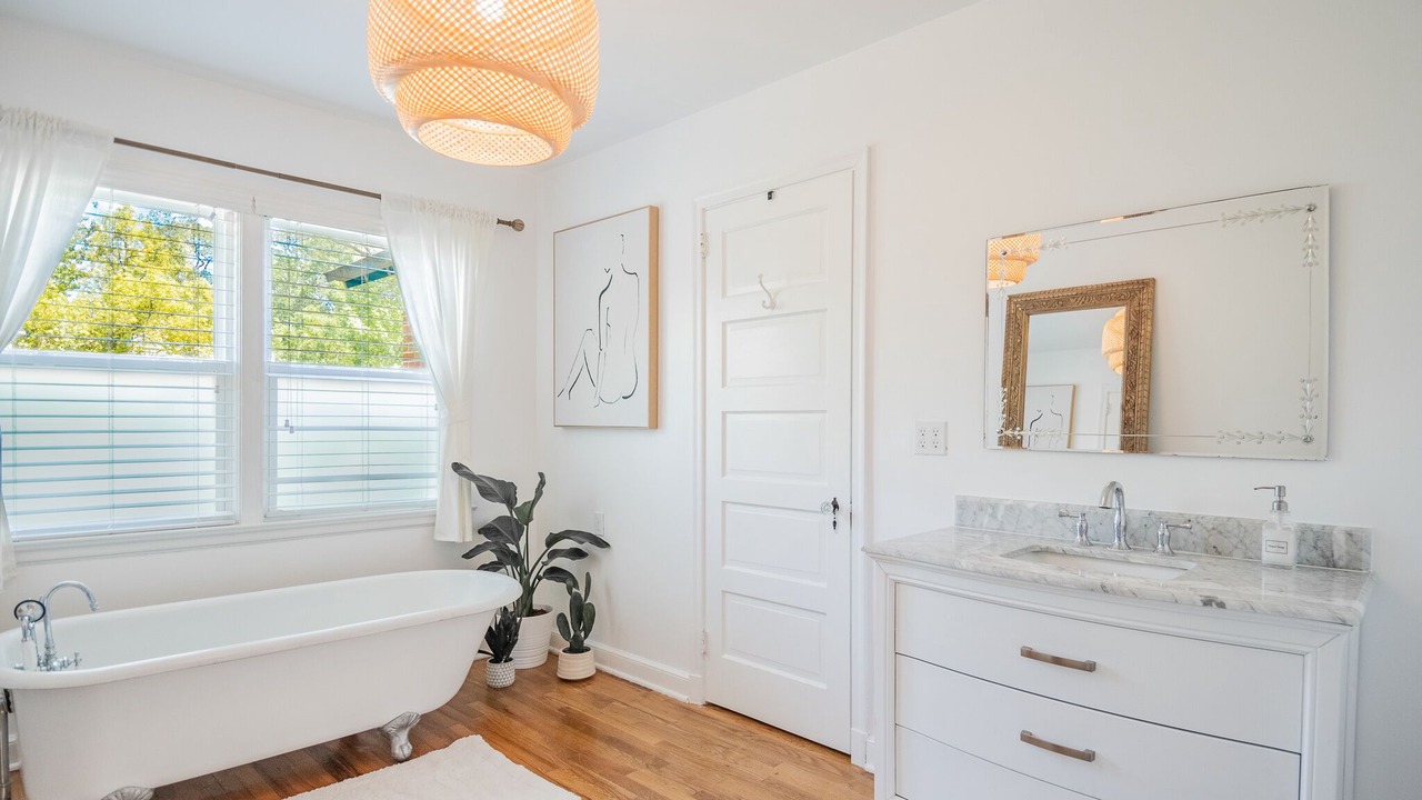 Photo of Bathroom in Southbank