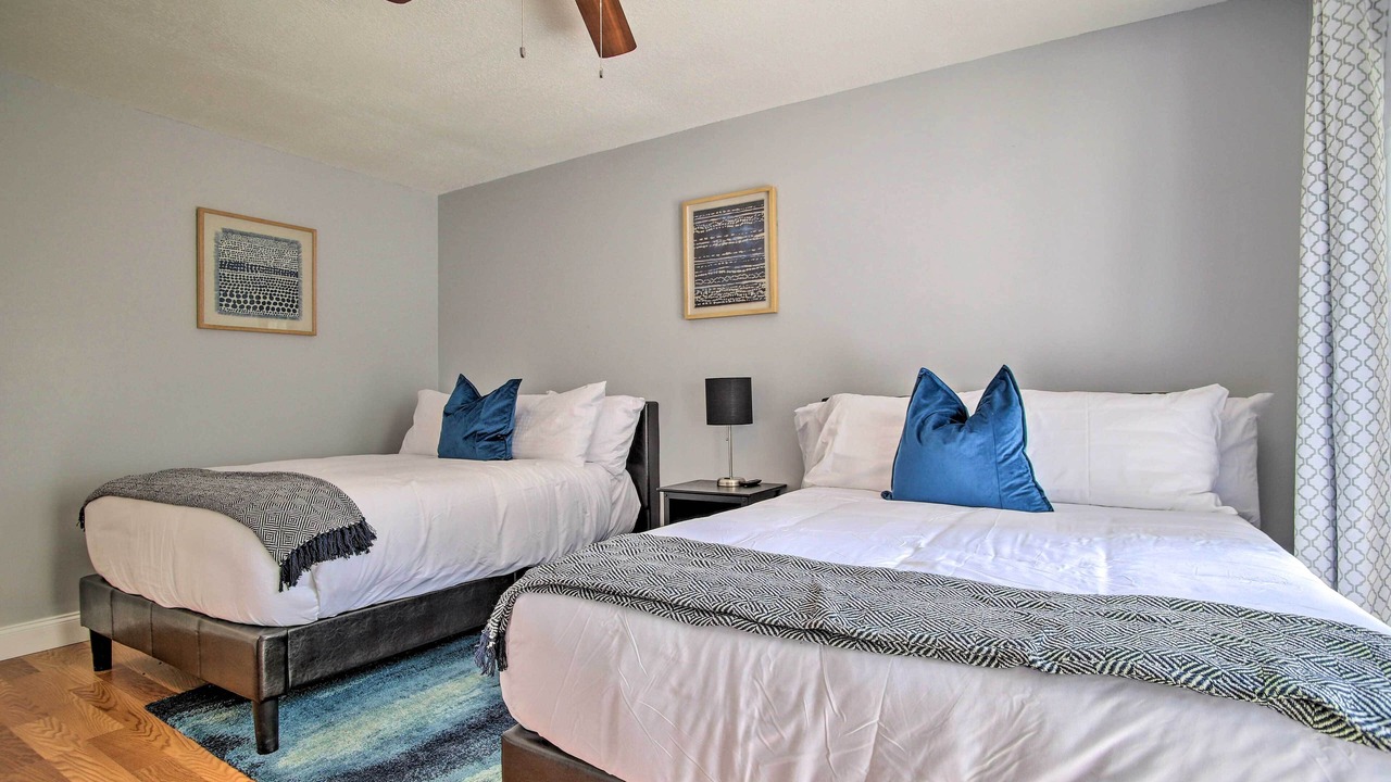 Photo of Bedroom in Lauderhill