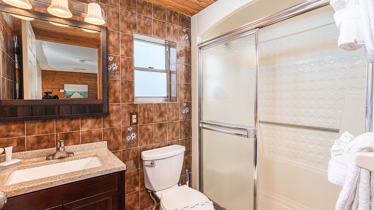 Photo of Bathroom in Ormond-by-the-Sea