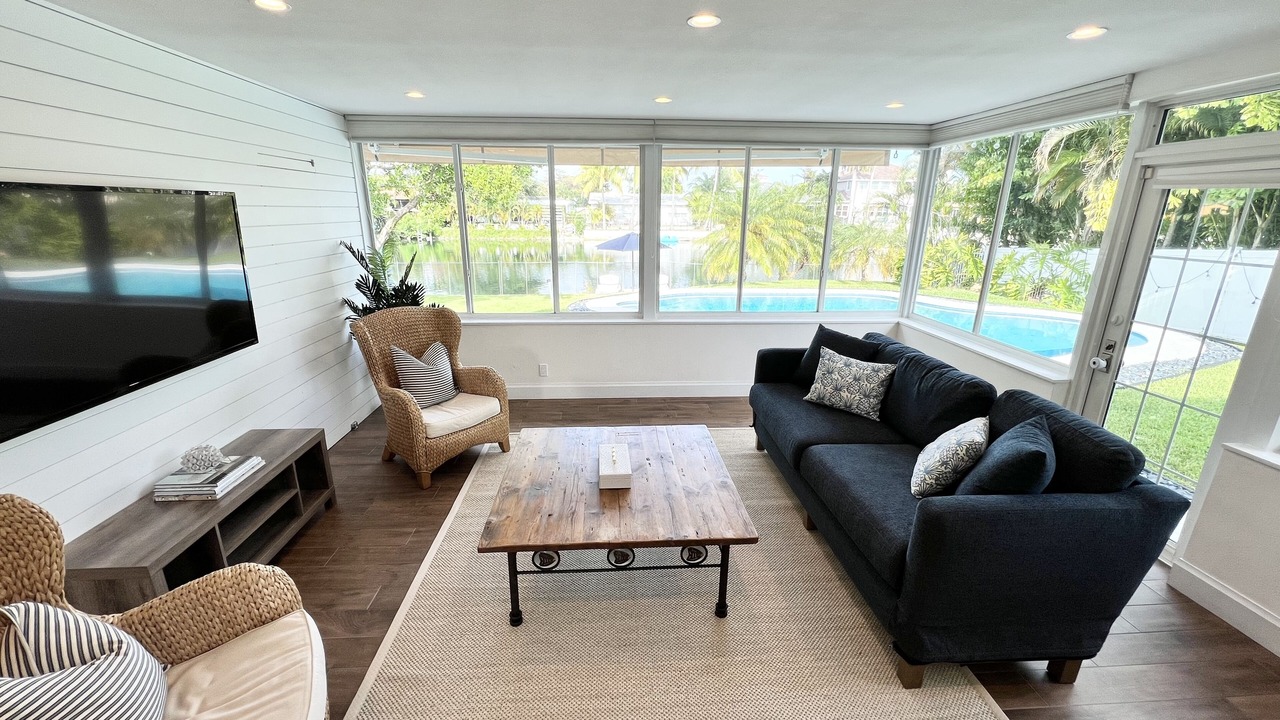 Photo of Bedroom in Poinsettia Heights