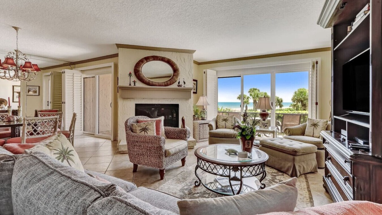 Photo of Livingroom in Fernandina Beach