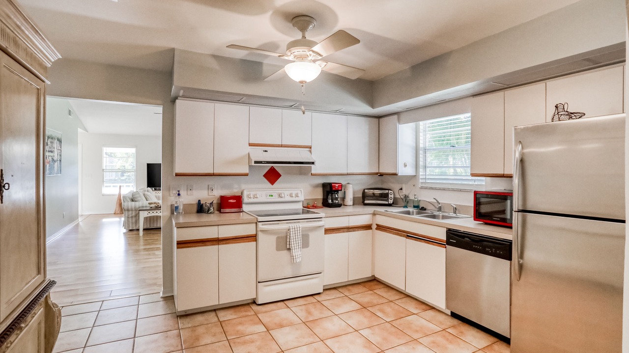 Photo of Kitchen in River District