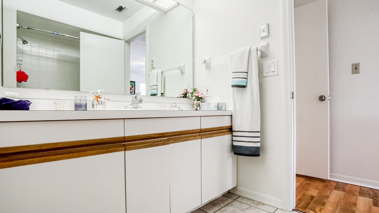 Photo of Bathroom in River District