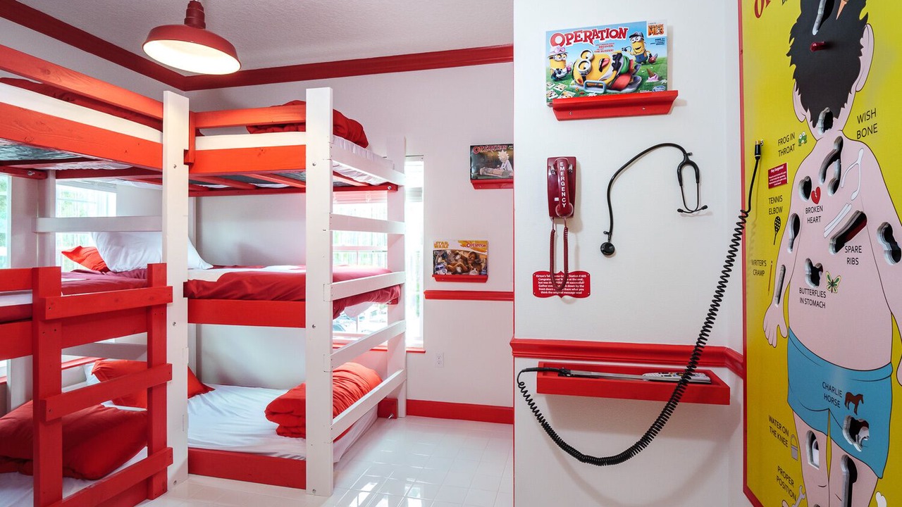 Photo of Bedroom in Groveland