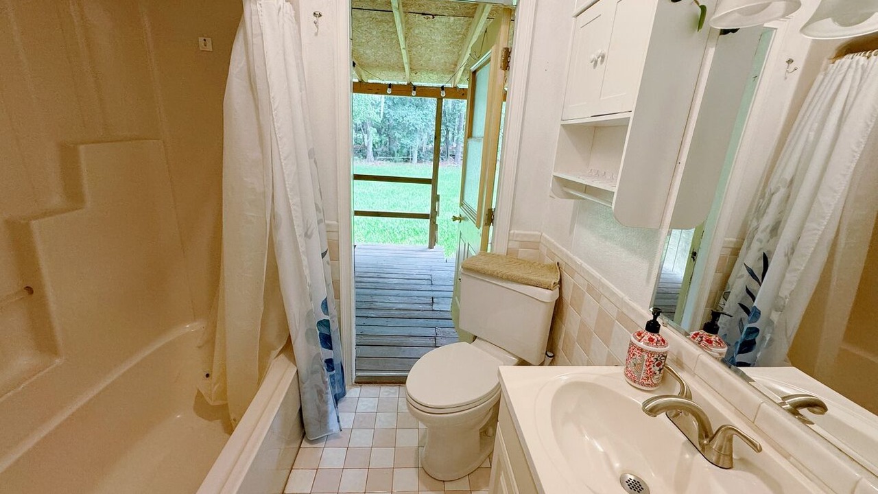 Photo of Bathroom in Arlington