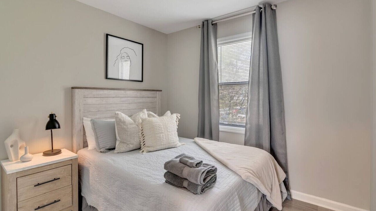Photo of Bedroom in Smyrna