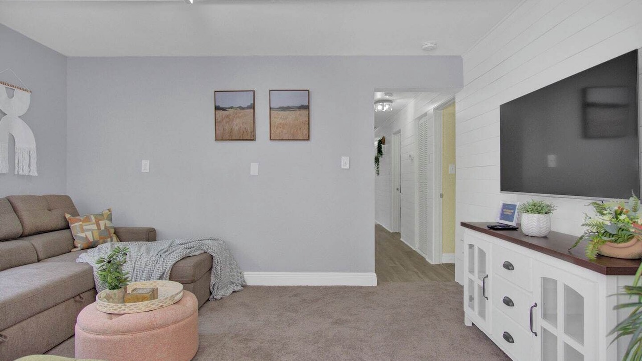 Photo of Bedroom in Tampa Heights