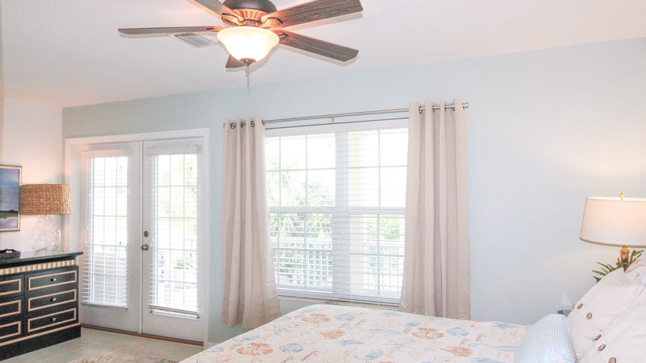 Photo of Bedroom in Marineland Acres