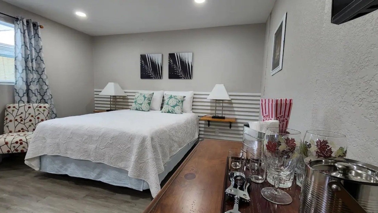 Photo of Bedroom in Jasmine Lakes