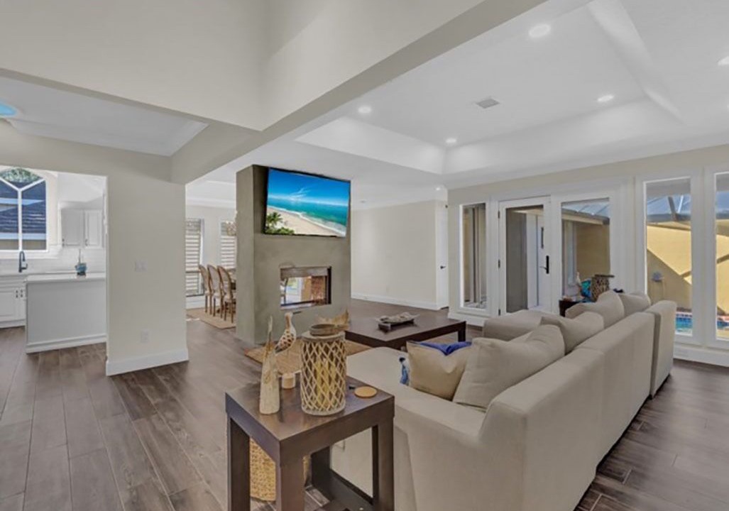 Photo of Livingroom in Indian River Shores