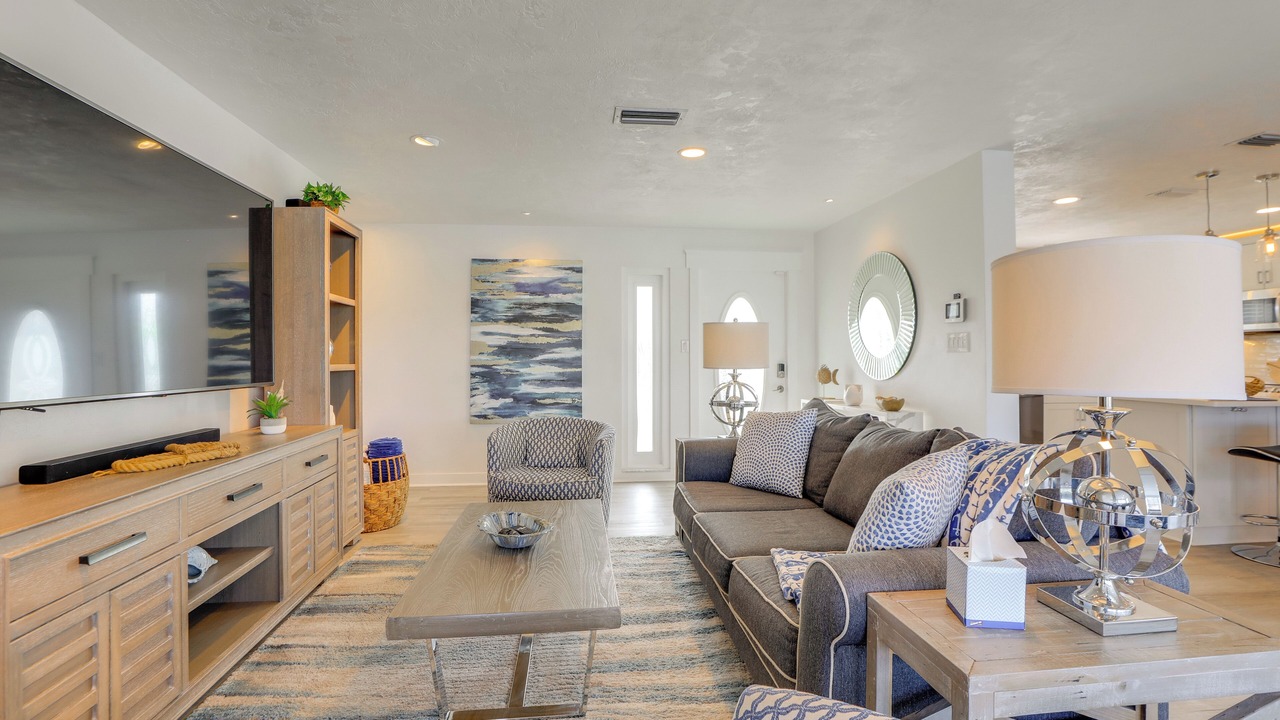 Photo of Bedroom in Bay Colony