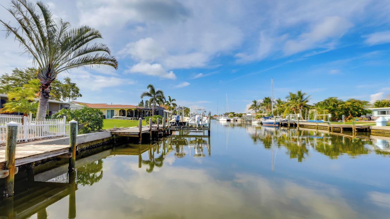 Photo of Outdoor in Bay Colony