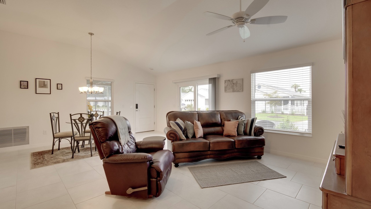 Photo of Livingroom in Wildwood