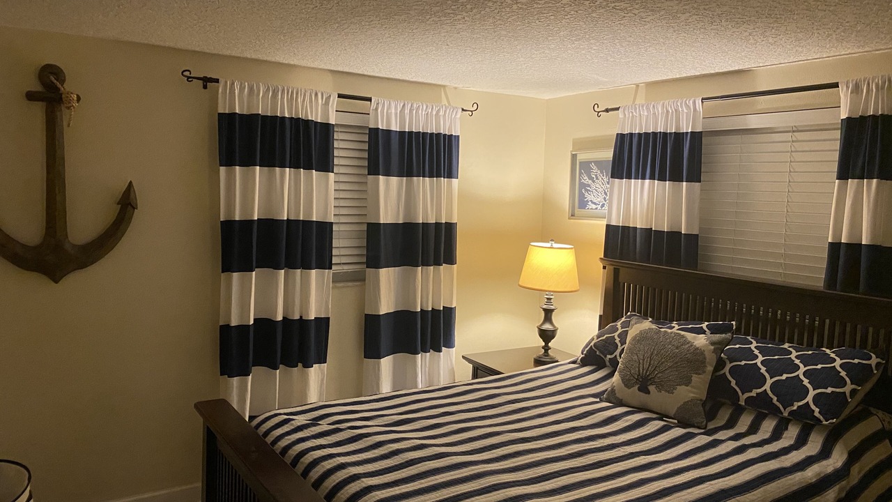 Photo of Bedroom in Hudson Beach Estates