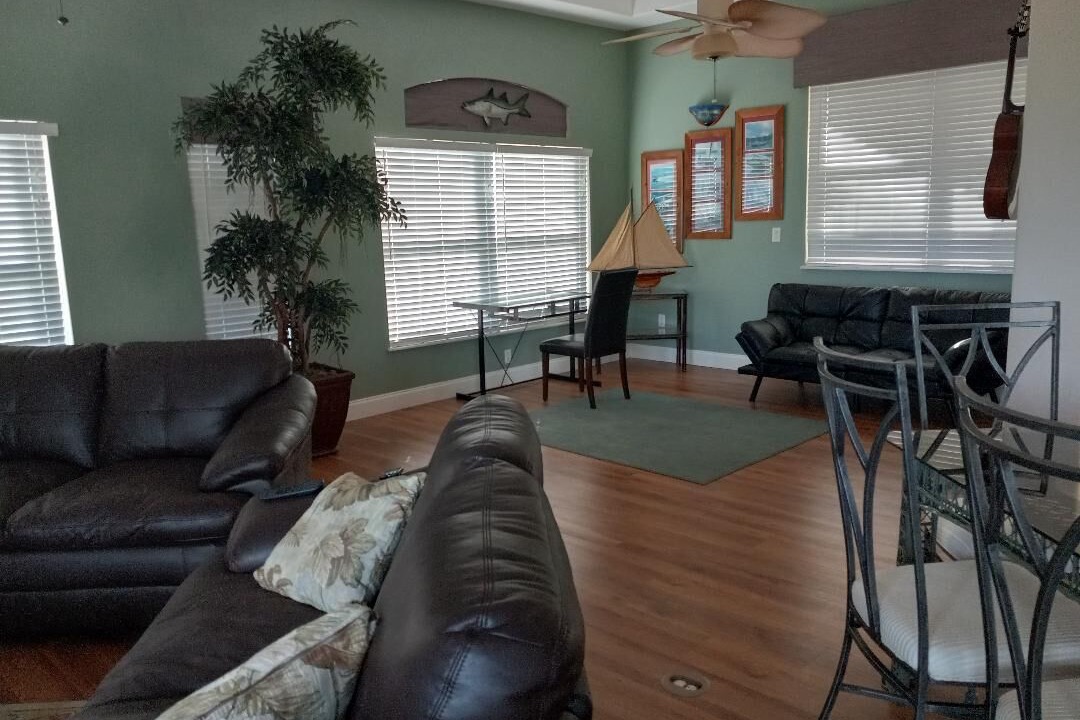 Photo of Livingroom in Bayshore Gardens