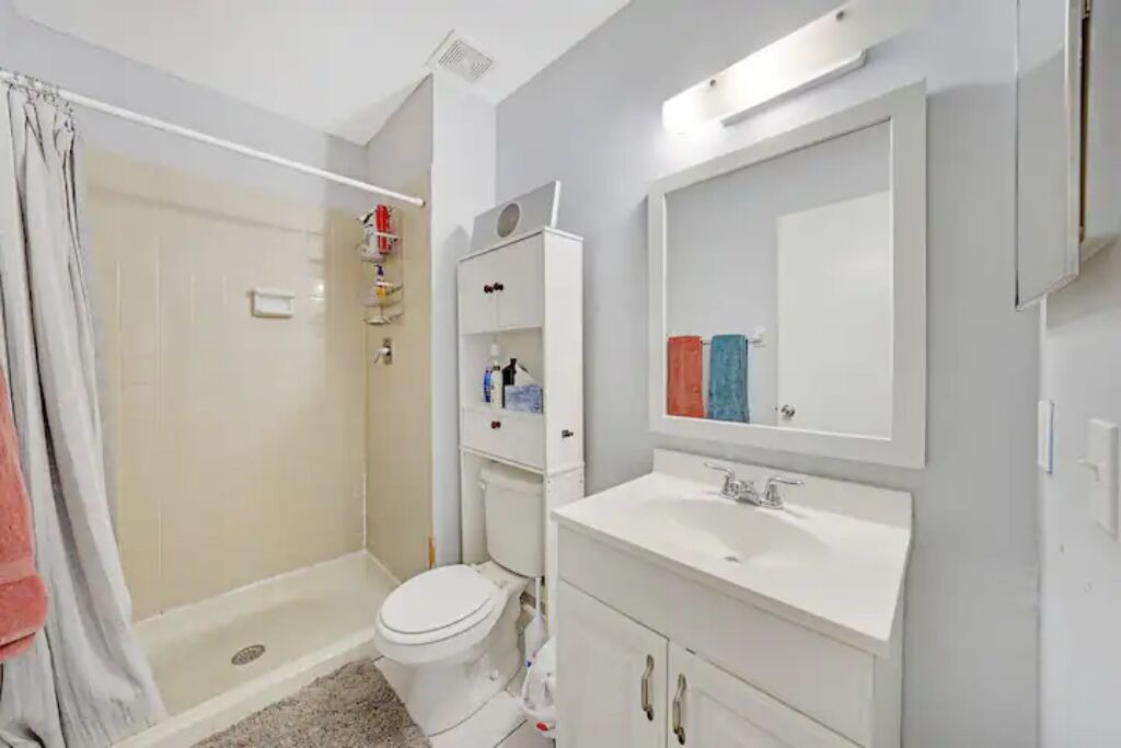 Photo of Bathroom in Kendall West
